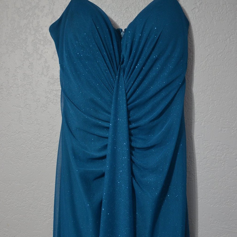 Onyx Nite Teal Gown Floor Length Sparkle Strap Stretch Zipper On Back Size 10
